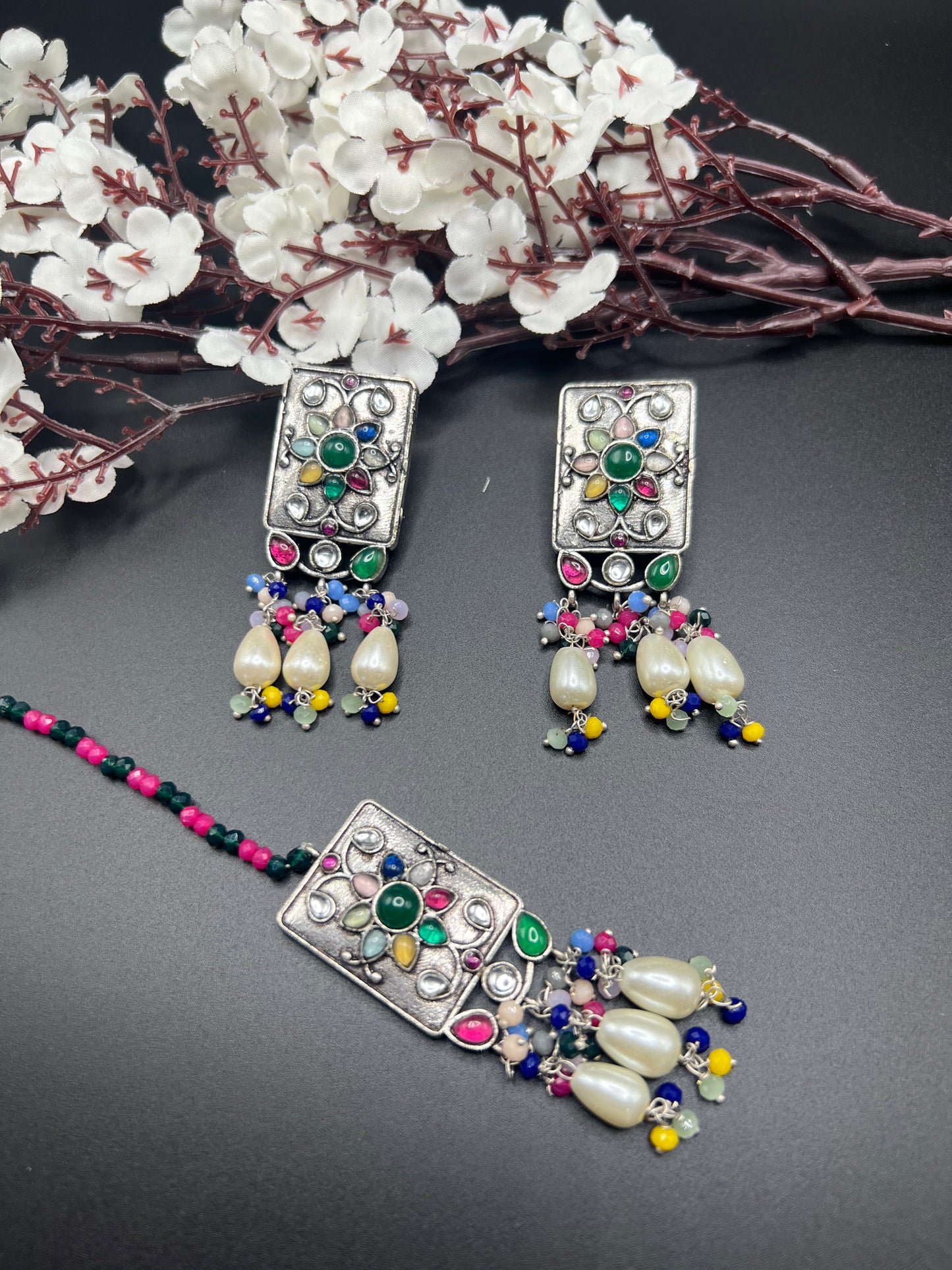 Amarpali choker with Earrings and Tikka