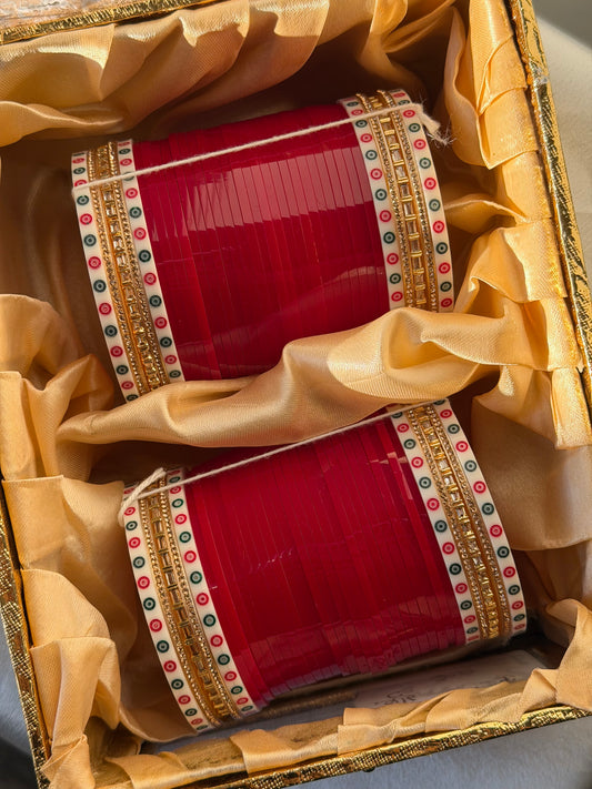 Traditional bindi Chooda