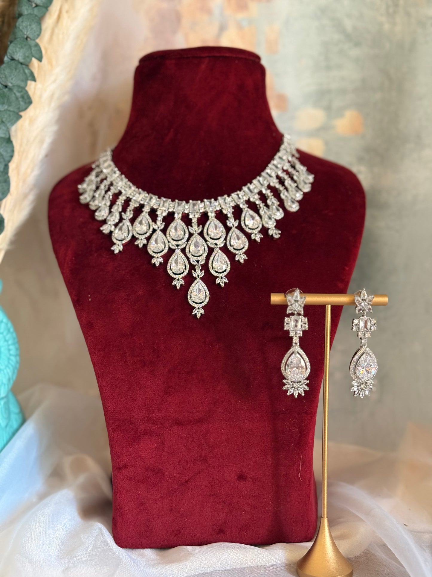 Abshaar Necklace Set