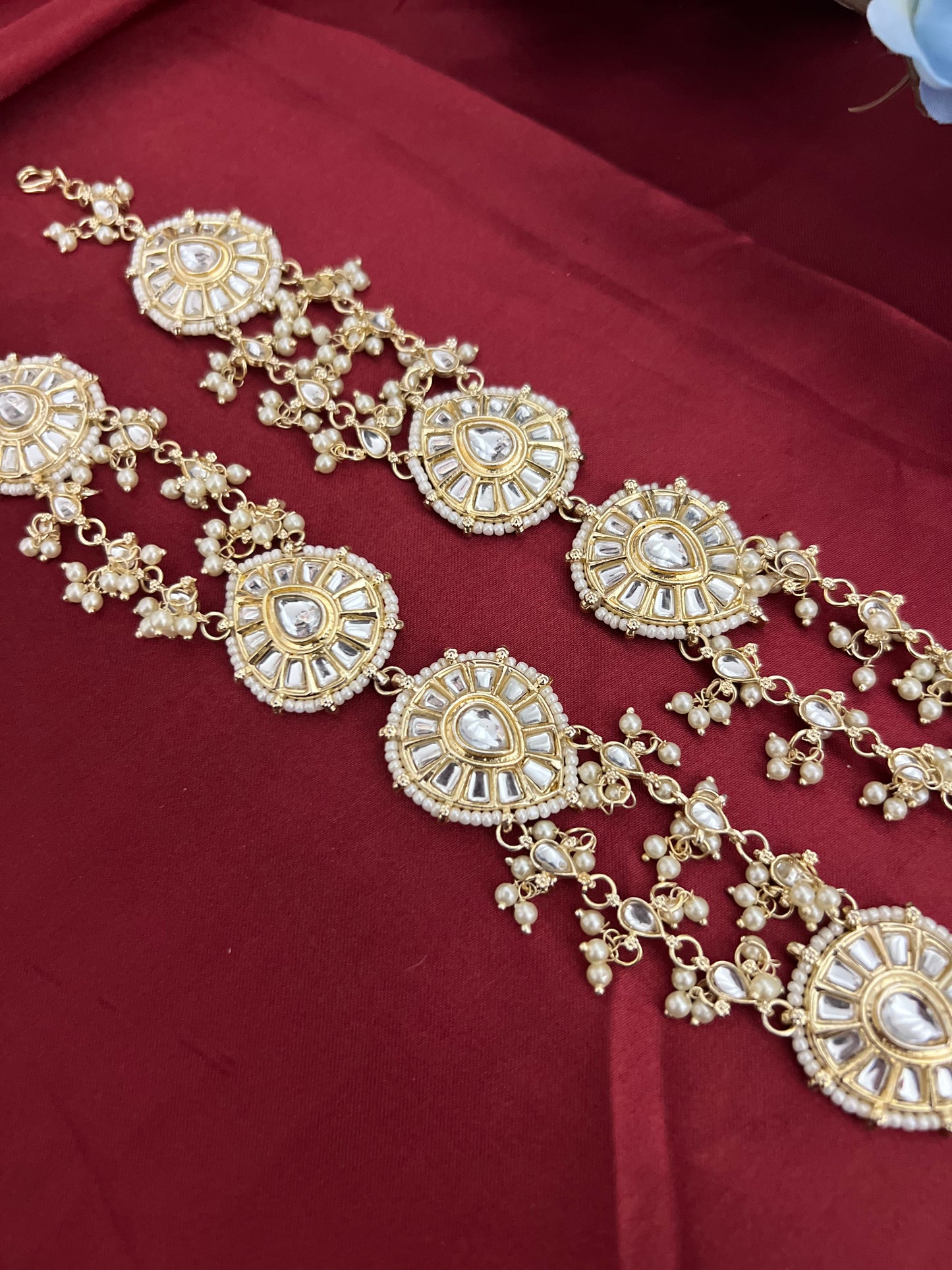 Mishal kundan Sheesh Phool