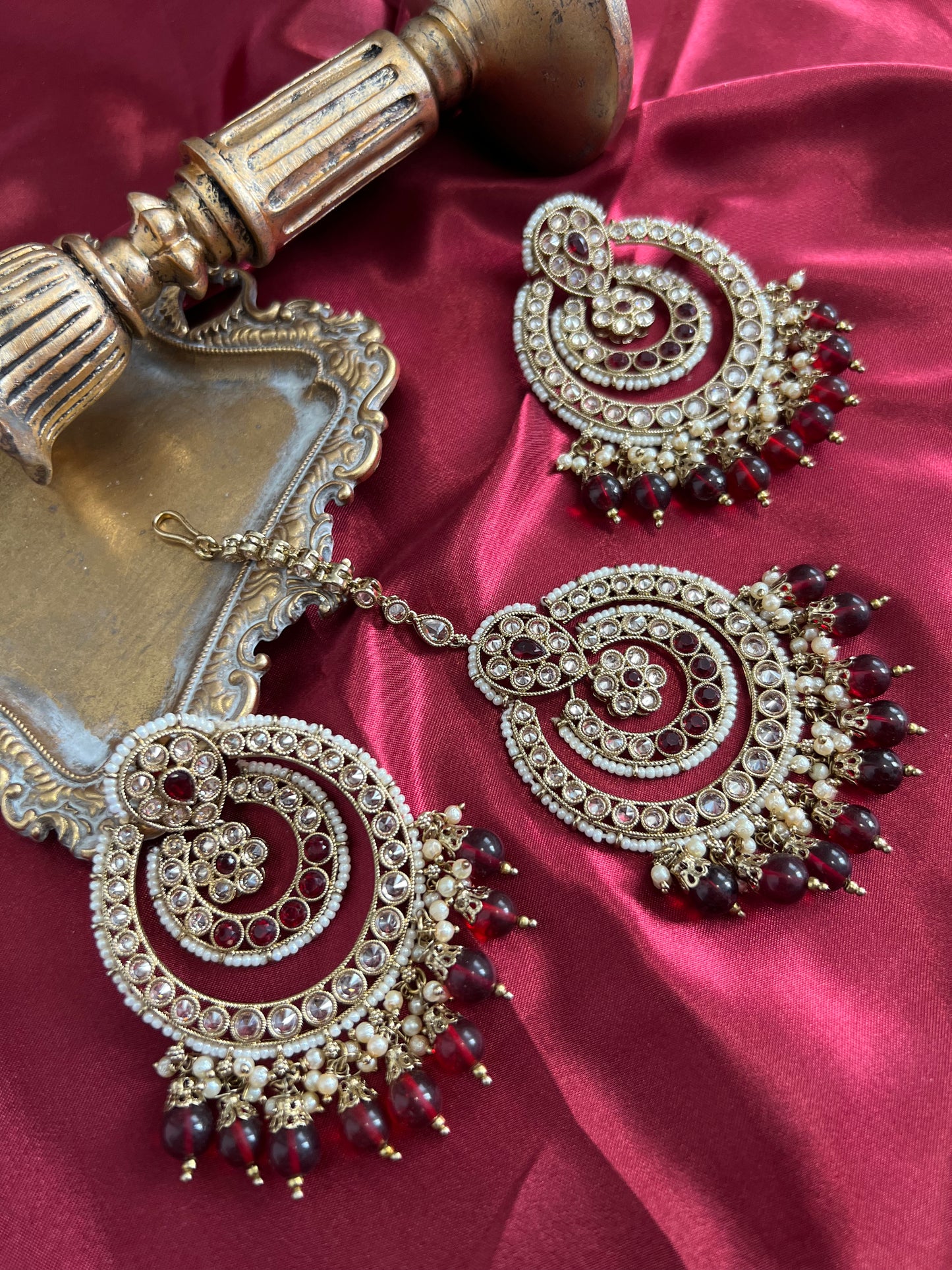 Afifa Polki Earrings and Tikka