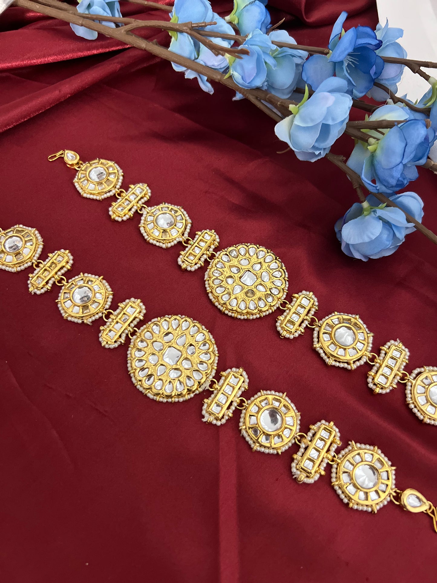 Shradha kundan sheesh phool