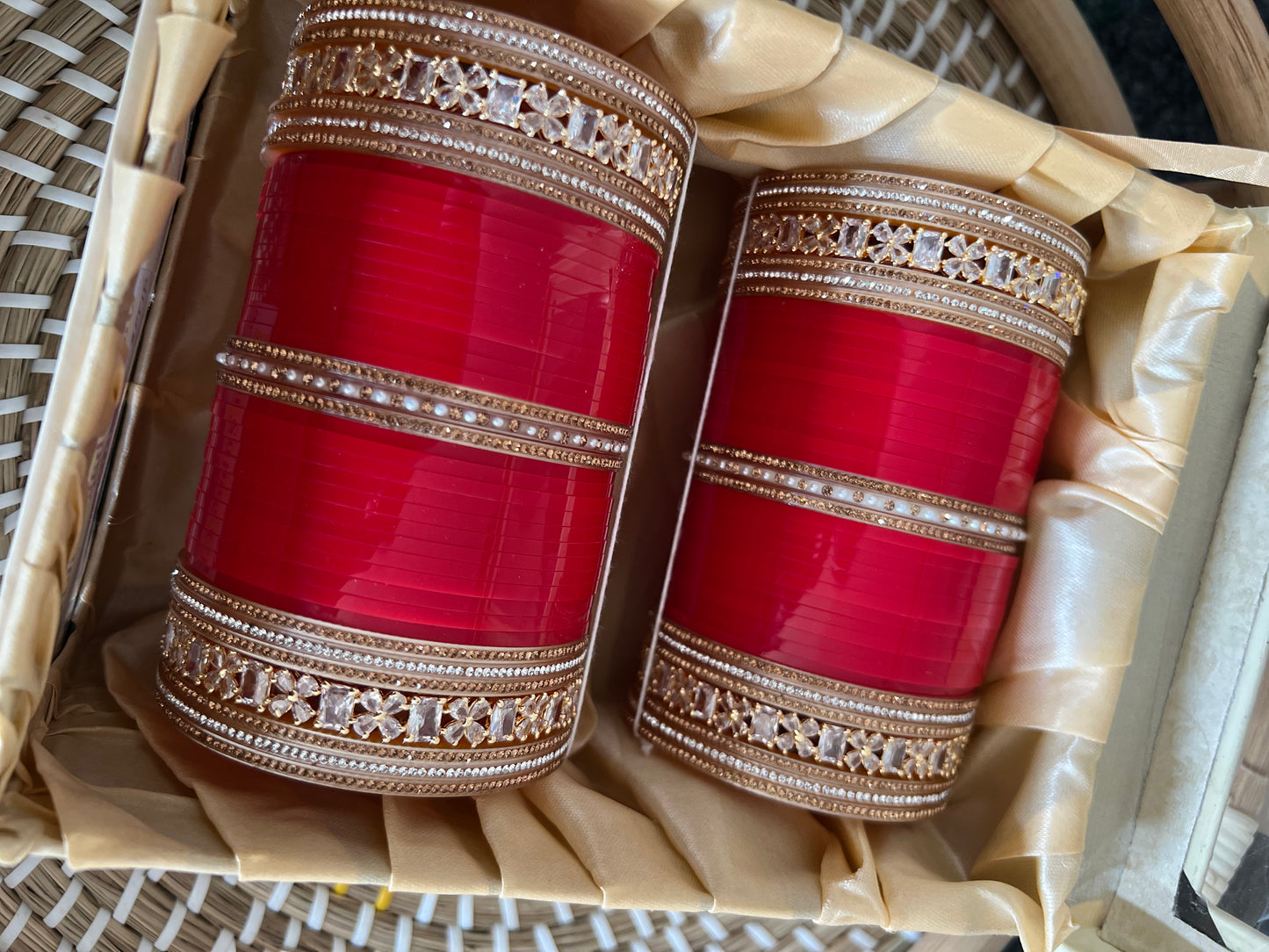 American Diamond Chooda