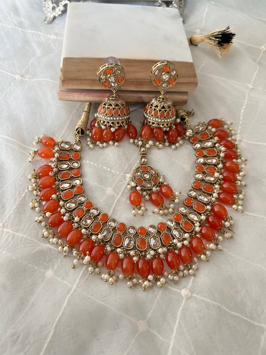 Tripti Necklace Set