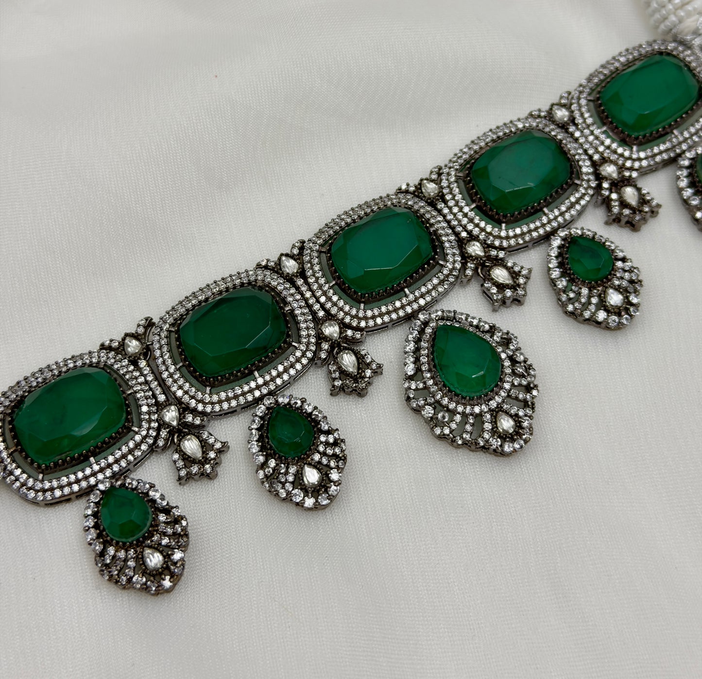 Gulbahar Necklace Set