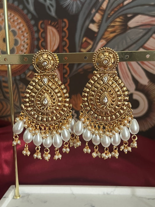 Nina Traditional Earrings