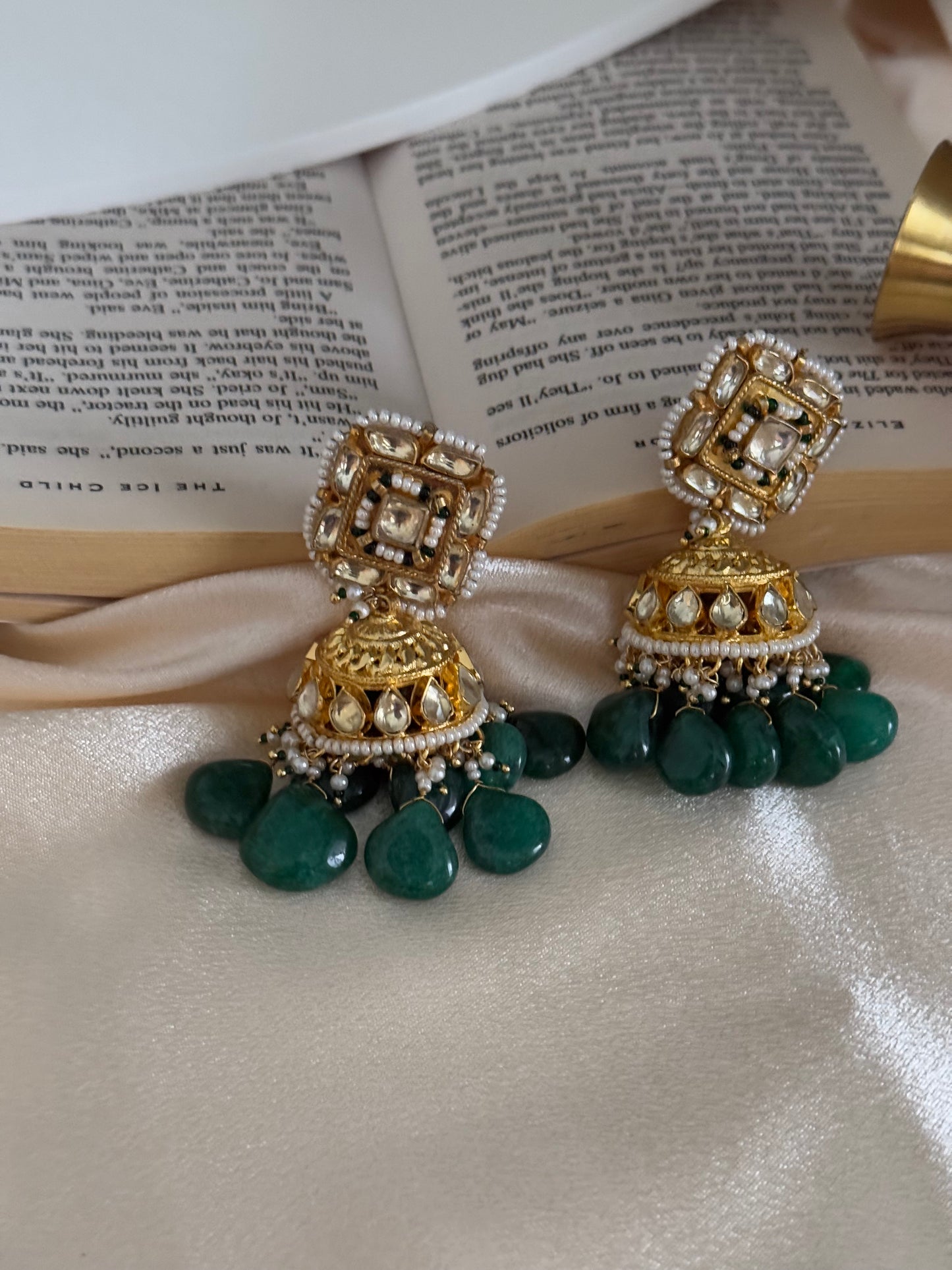 Zaheen necklace and Jhumki pachi kundan Set