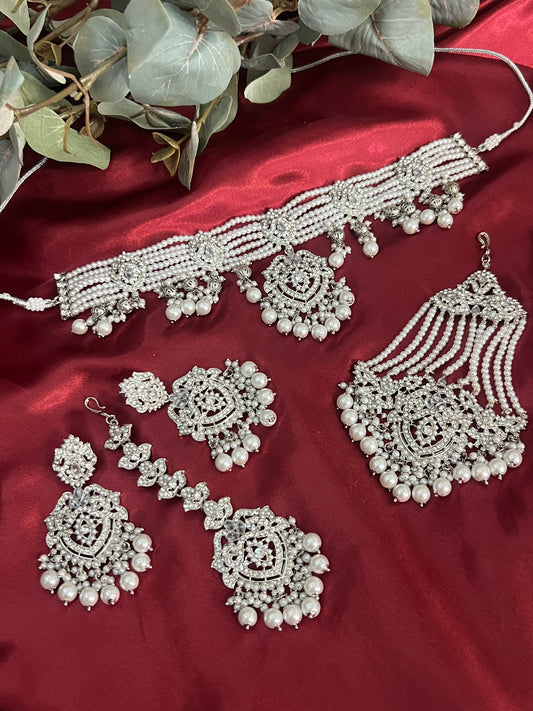 Mnara Pakstani Necklace Set