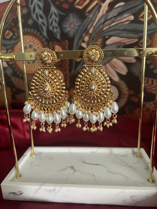 Nina Traditional Earrings