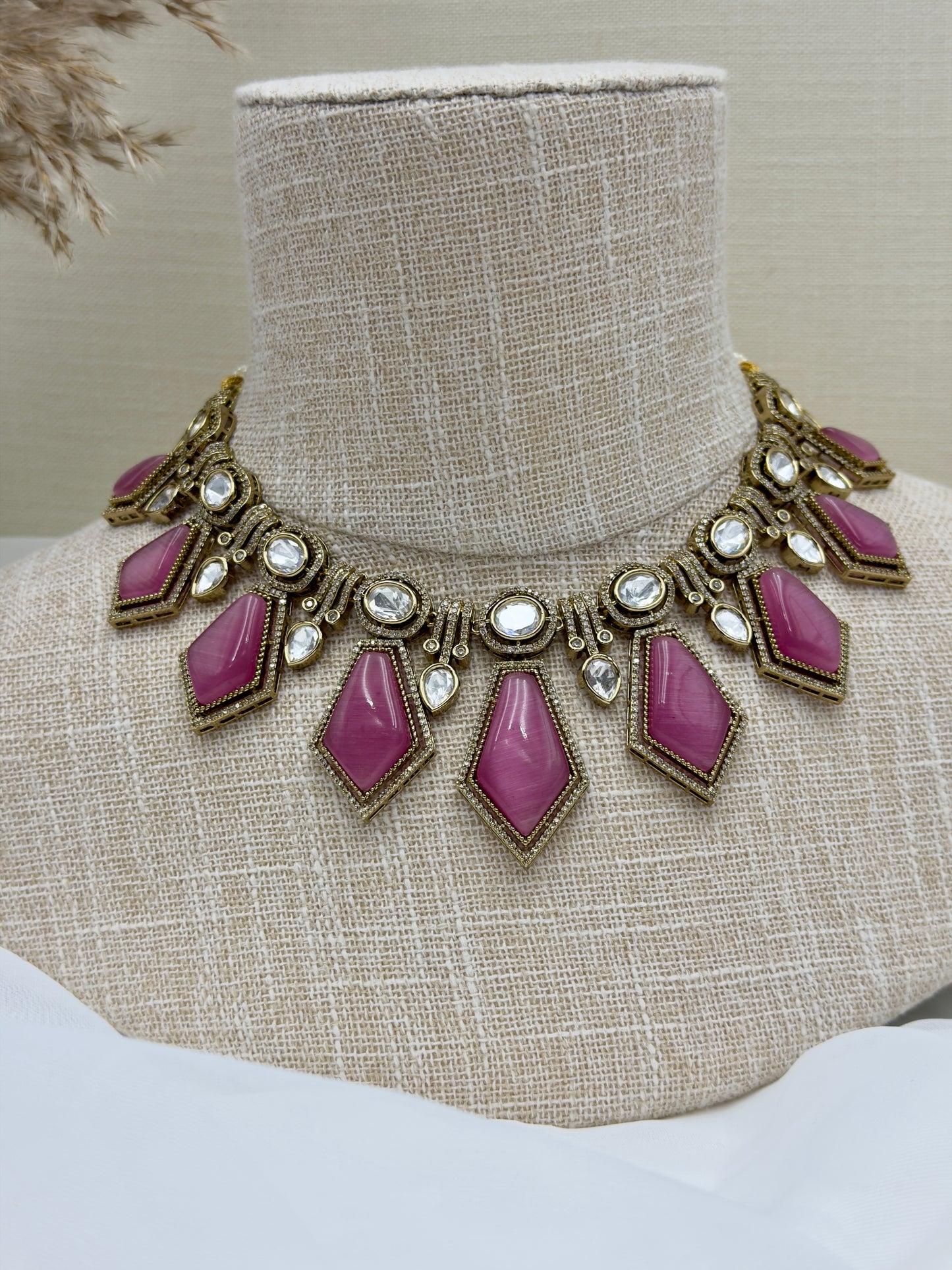 Jindan Necklace Set