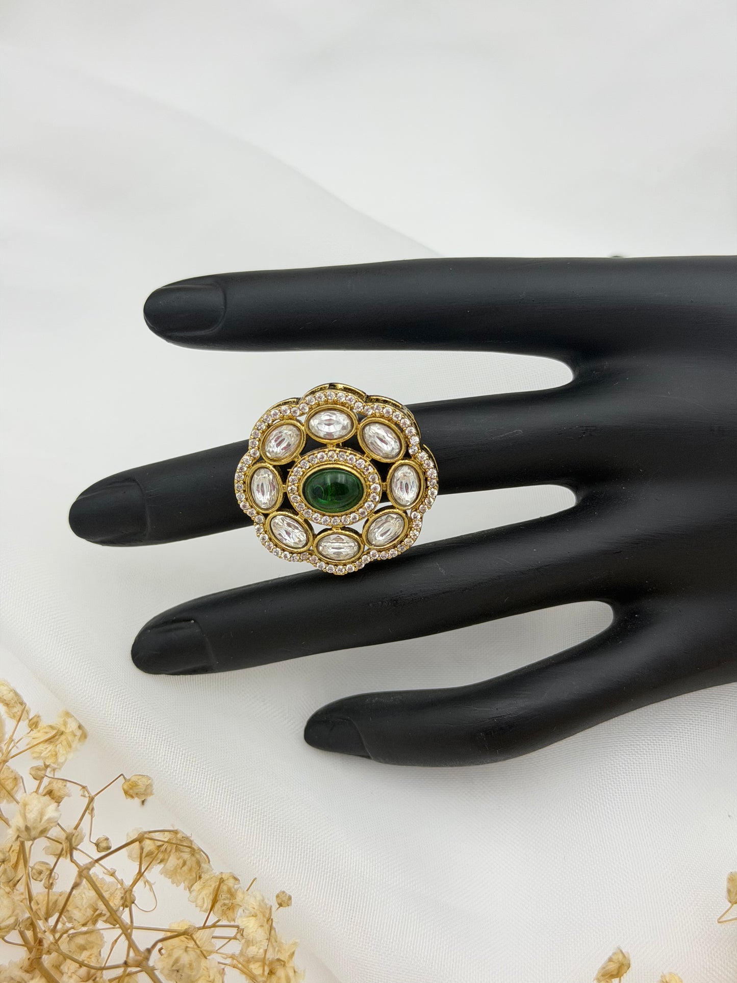 Kundan Ring