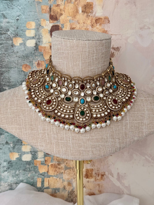 Mateen Necklace Set