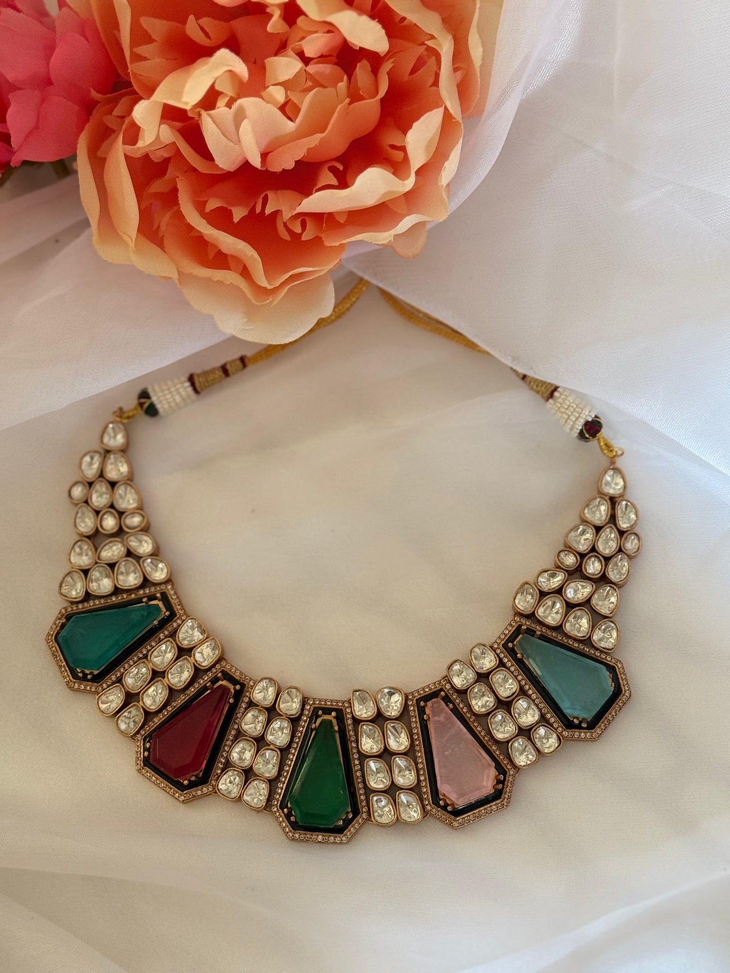 Morni Necklace Set