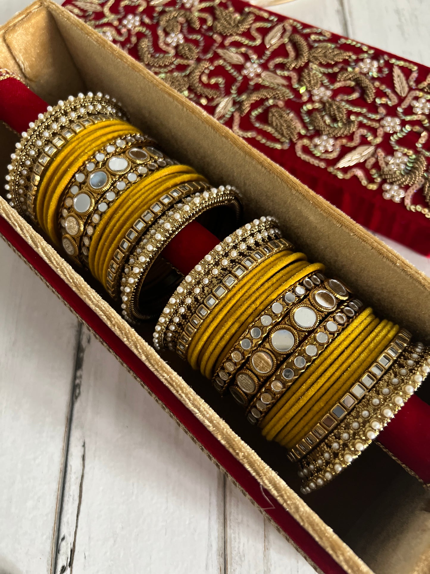 Jenny velvet & mirror bangle Set