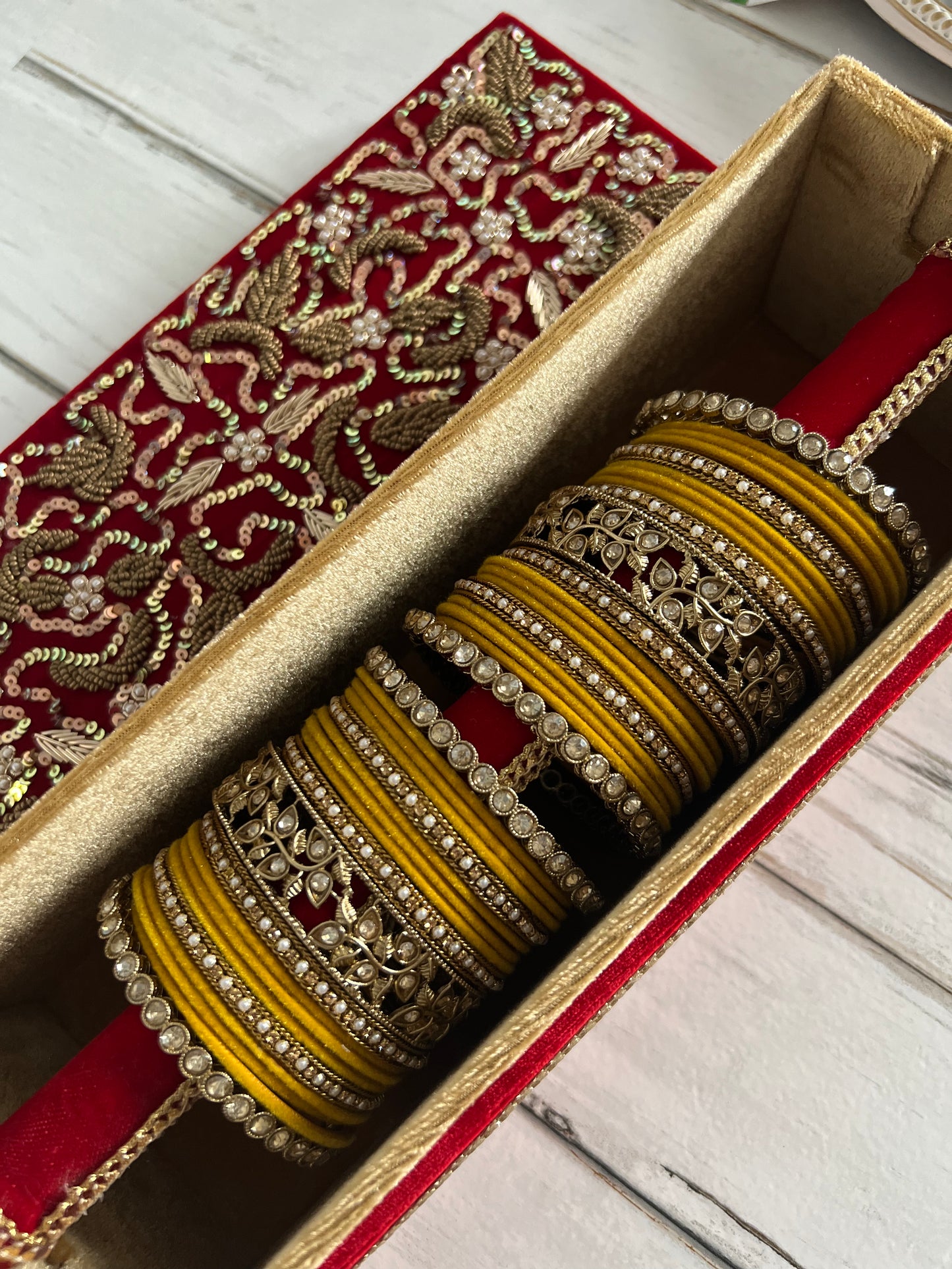 Kaya Polki Bangle set