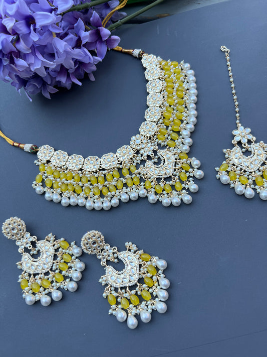 Aarna Necklace Set