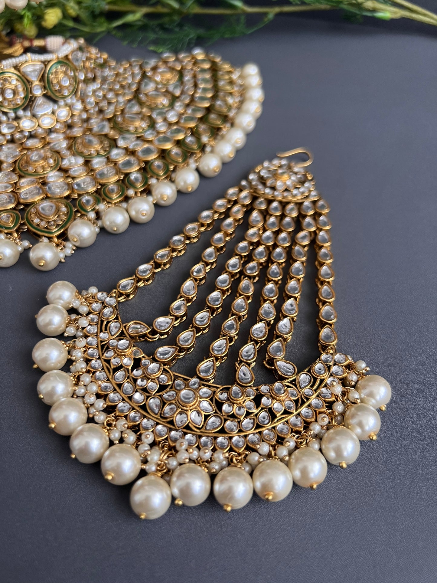 Saundrya Kundan Necklace Set