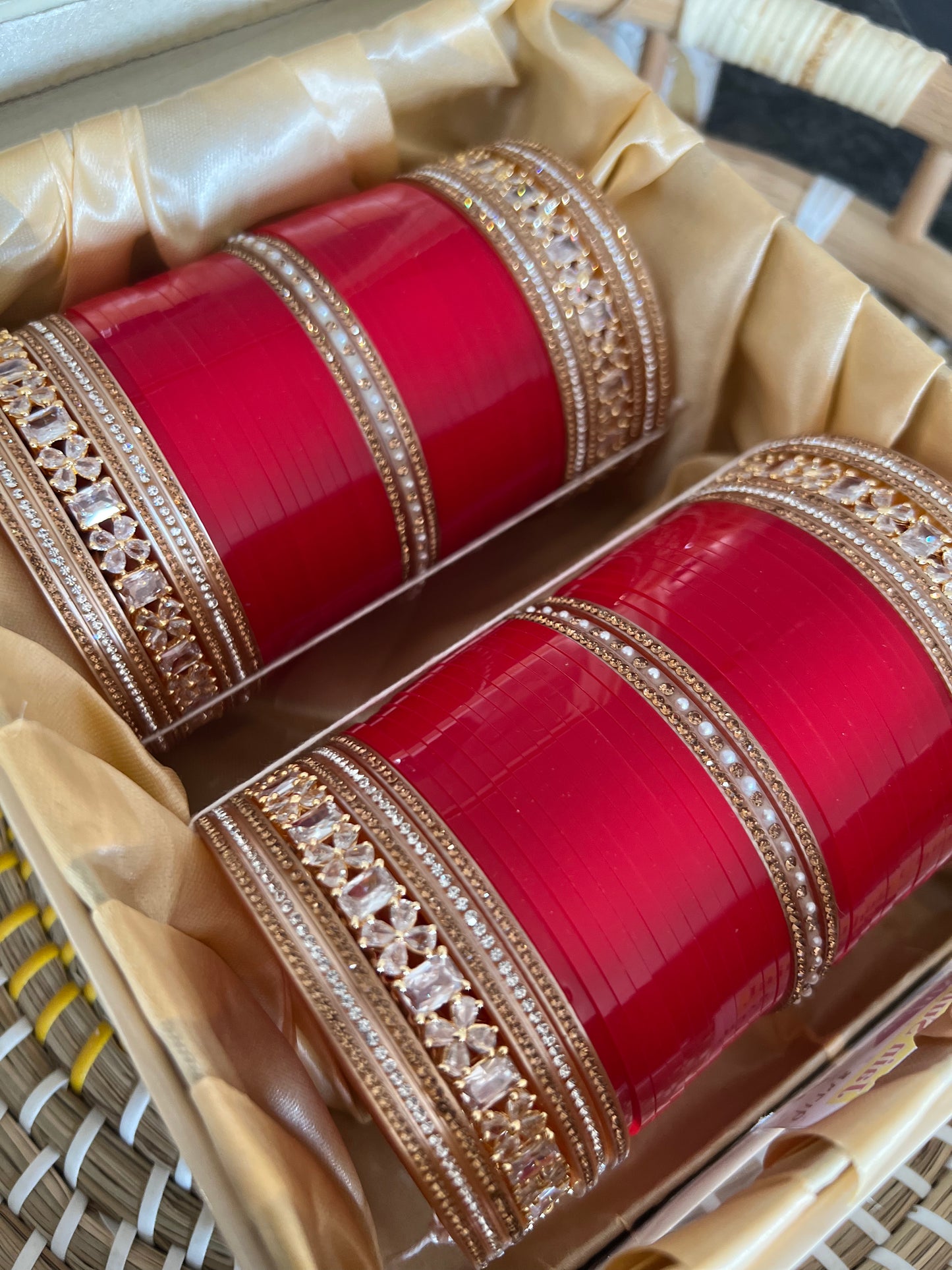 American Diamond Chooda