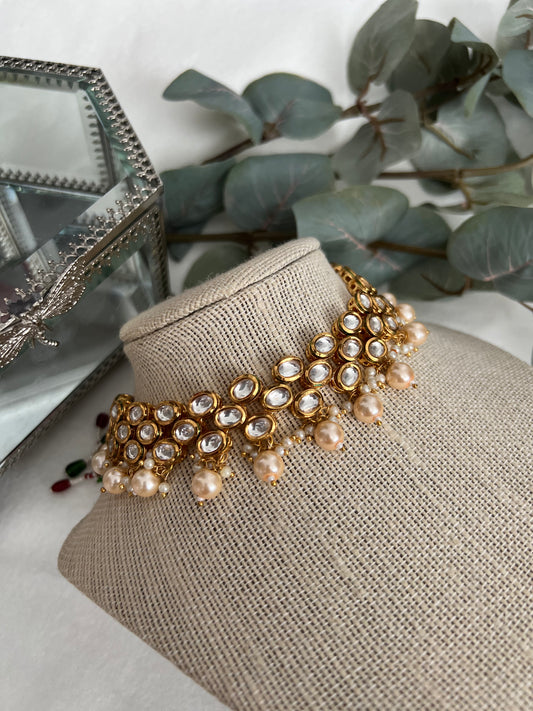 Kundan necklace and earrings
