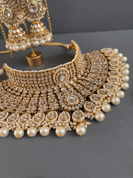 Abhilasha Bridal Kundan Set