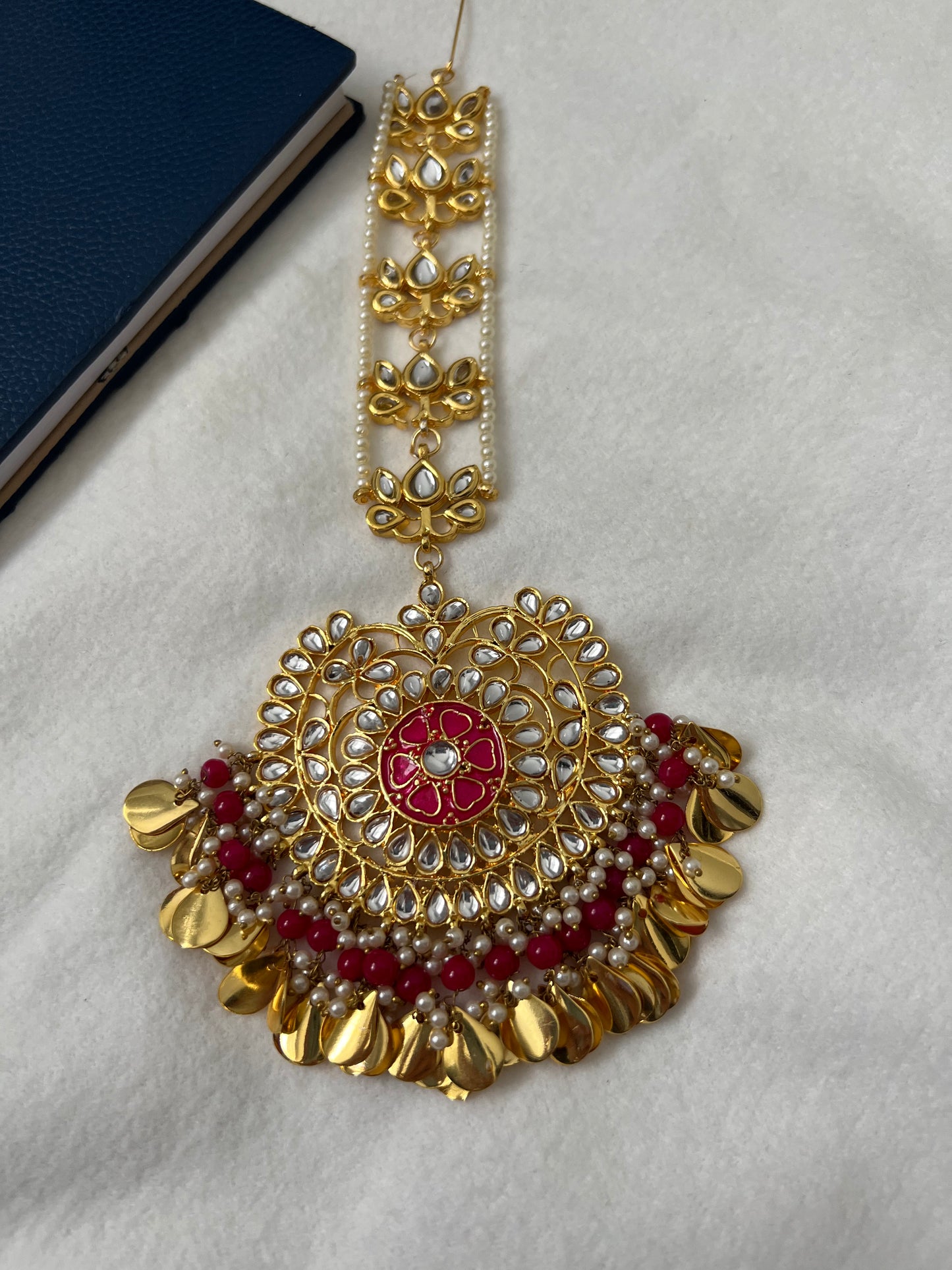 Oversized Kundan Tikka with touch of Meena