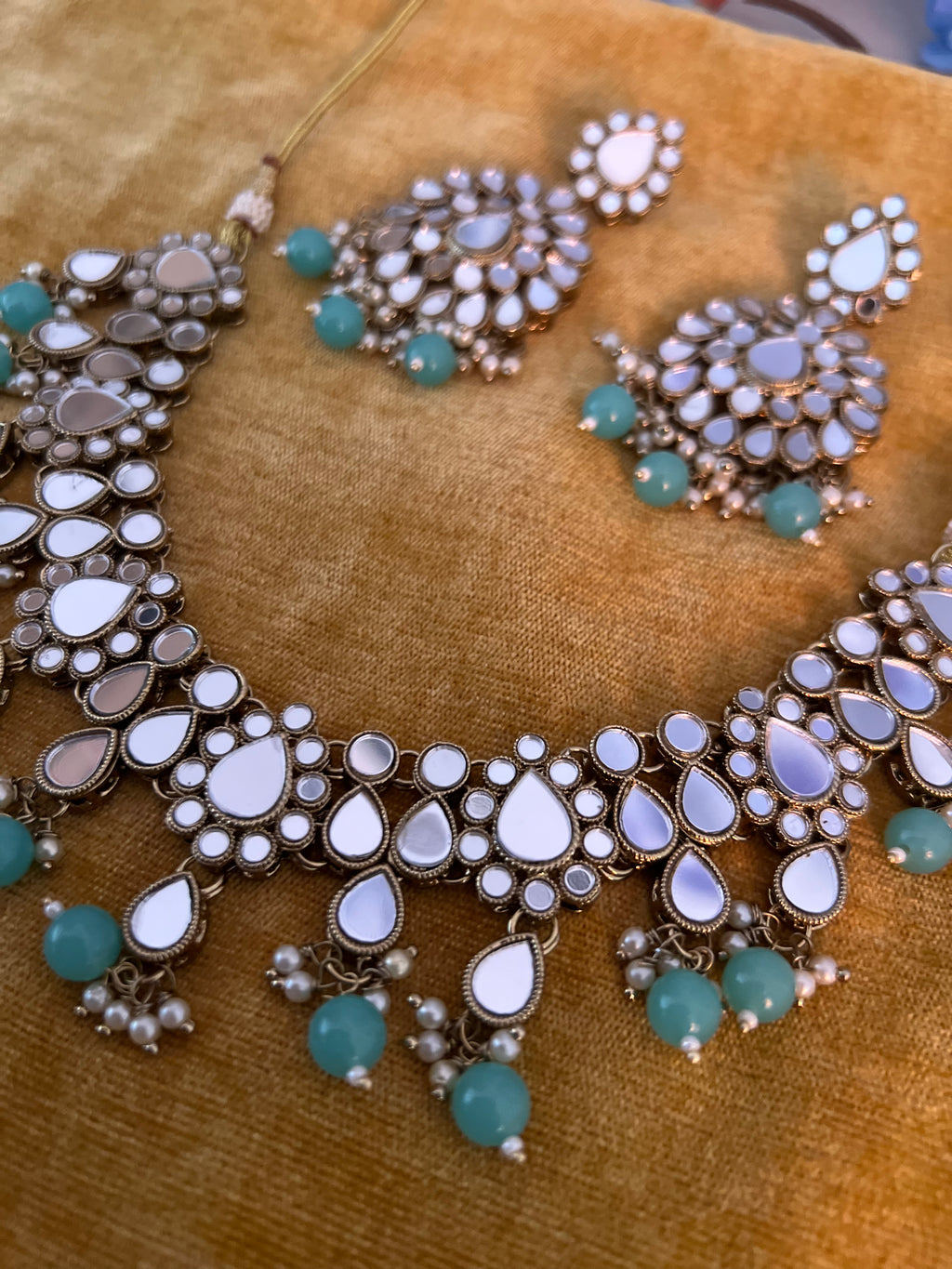 This Unique Shop Limited