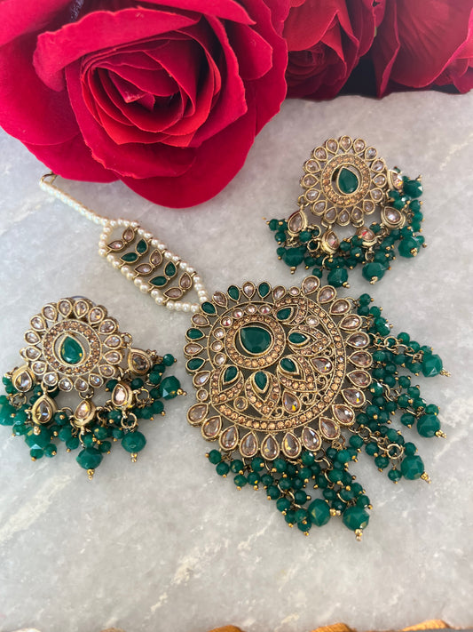 Pakhi Polki Studs & Oversized Tikka