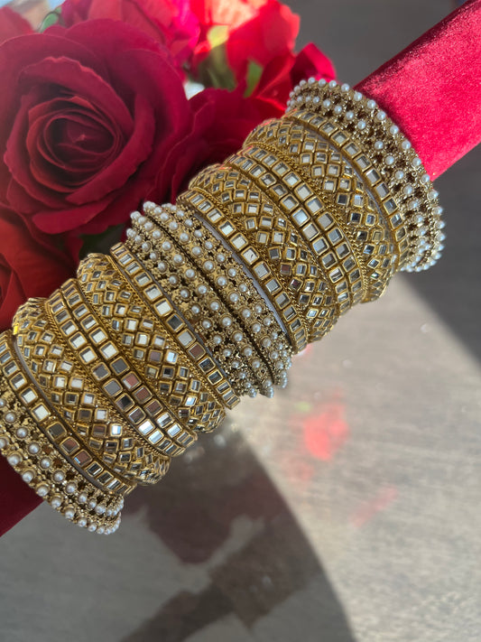 Kundan bangle set in golden mk
