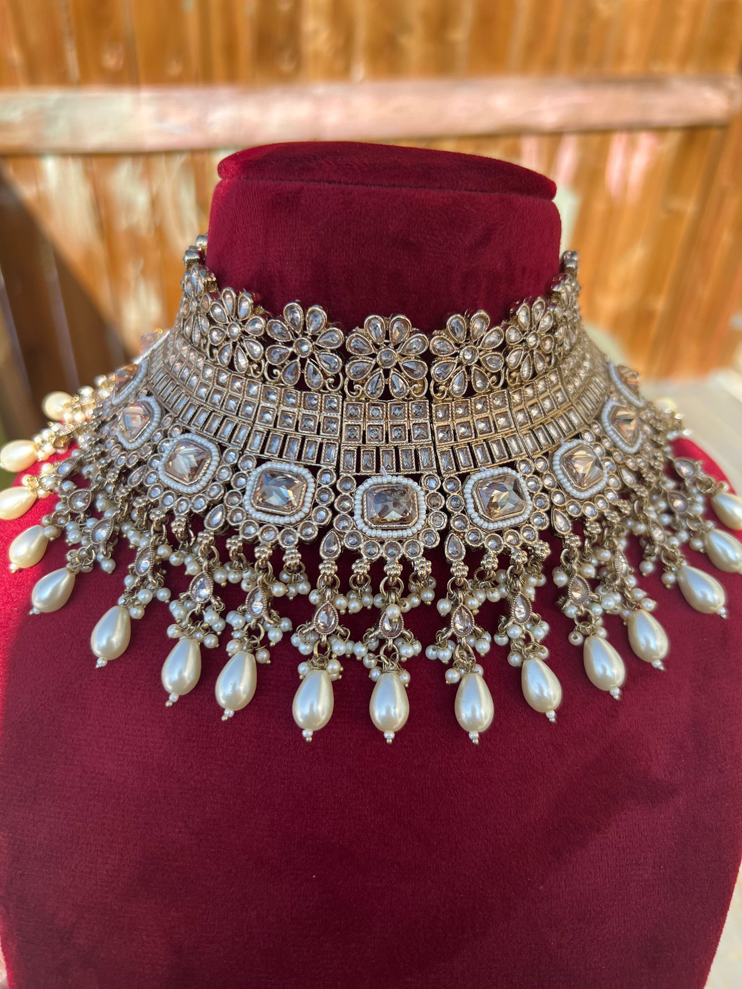 Jenny Polki Necklace Set